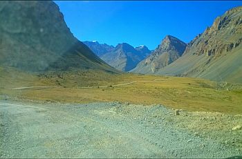 Key to Chandrataal via Kunzum la pass